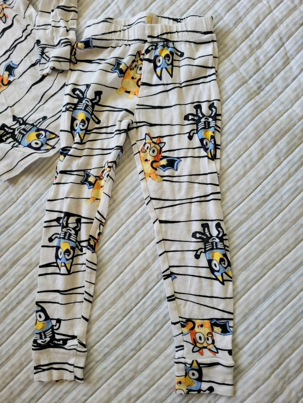 🎃Bluey Halloween Pajamas 2 Sets